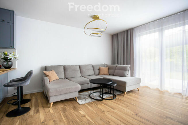 Segment z ogródkiem +2 miejsca parkingowe