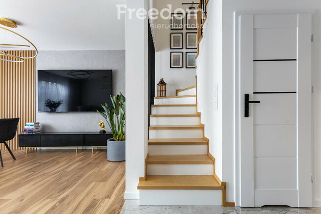 Segment z ogródkiem +2 miejsca parkingowe