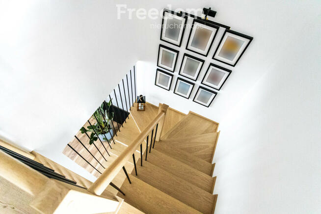 Segment z ogródkiem +2 miejsca parkingowe