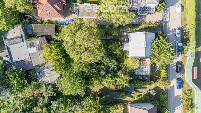 Działka w Ursusie z domem – świetna lokalizacja