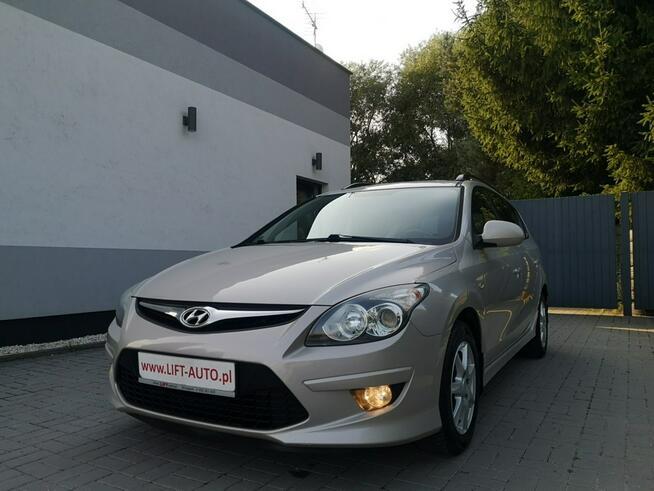 Hyundai i30 1.6 CRDI 116KM Klimatronic Isofix Alu Serwis Salon Polska Gwarancja