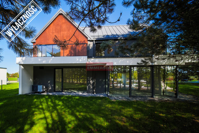 Nowoczesny/ 10,20a/wysoki standard/5 pokoi