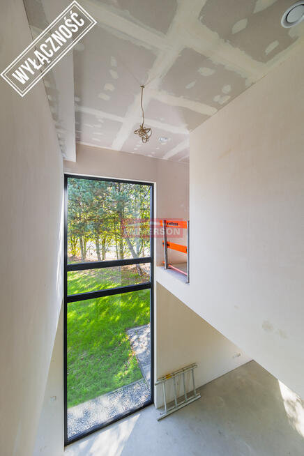 Nowoczesny/ 10,20a/wysoki standard/5 pokoi