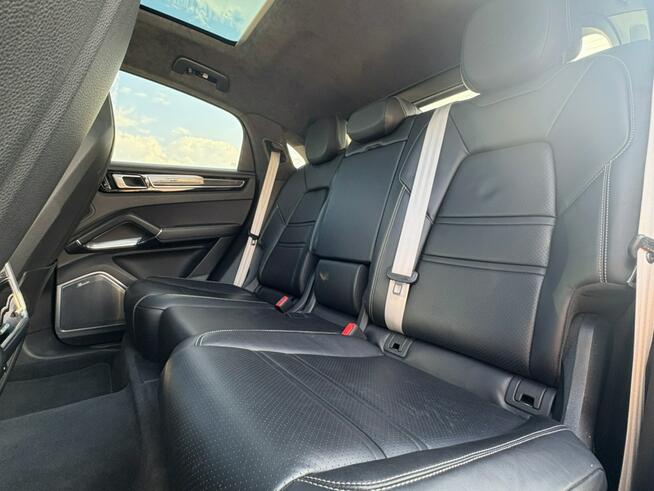 Porsche Cayenne Turbo Salon polska / Bezwypadkowy / Pierwszy Właściciel / Serwis ASO / FV23%