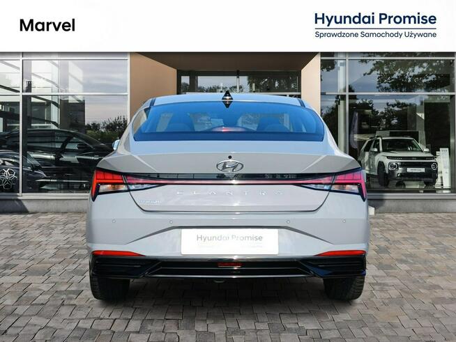 Hyundai Elantra 1.6 MPI CVT 123 KM WersjaSMART + Pakiet Design Gwarancja2028 FV23%