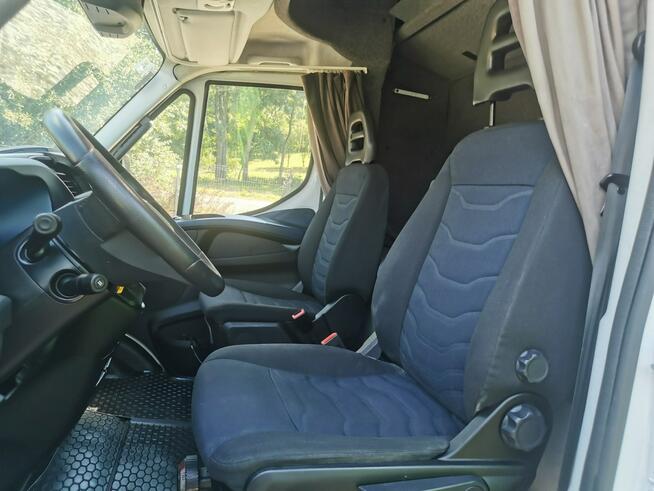 Iveco Daily 70C18 firana Winda 1.000kg Dhollandia wejkama 12pal