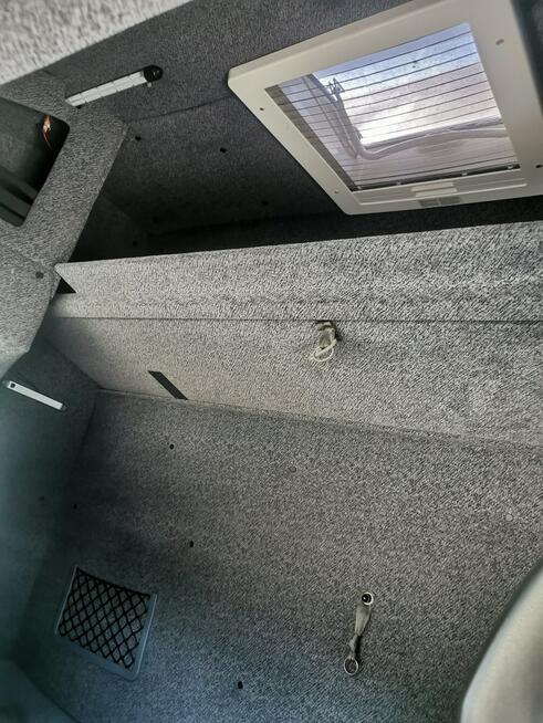 Iveco Daily 70C18 firana Winda 1.000kg Dhollandia wejkama 12pal