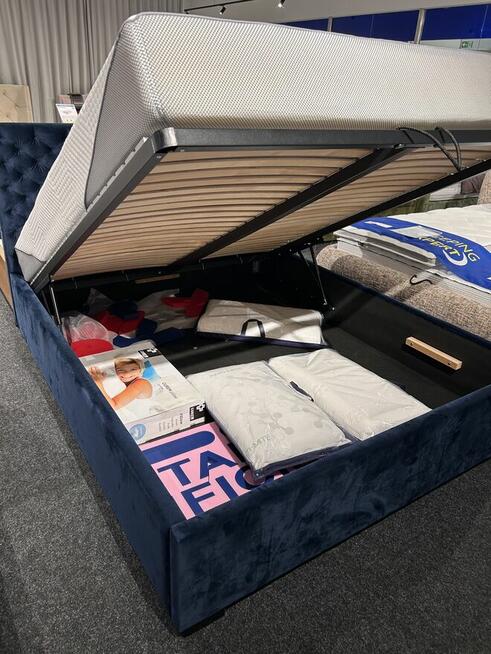 Łóżko tapicerowane 160x200 z pojemnikiem