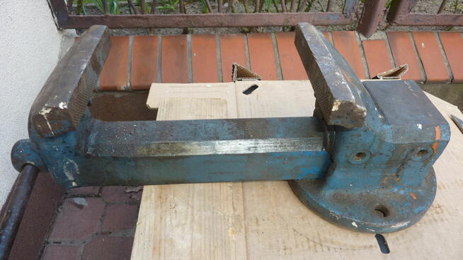 Niemieckie imadło ślusarskie, stalowe, kute MATADOR.Waga 20 kg