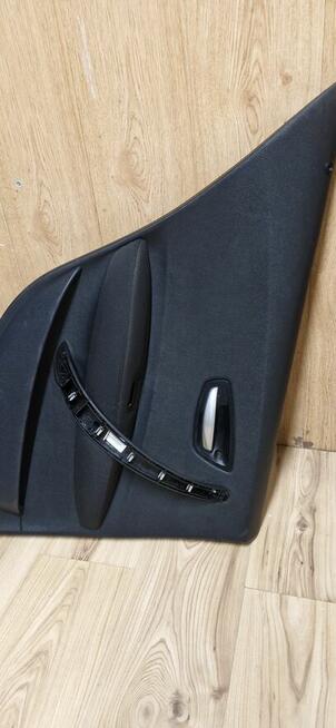 Boczki tapicerka drzwi bmw e87 5d