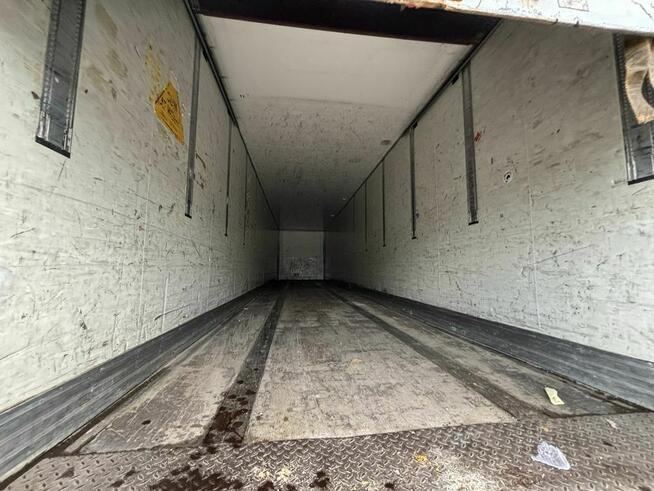 Naczepa Kogel izoterma kontener roleta