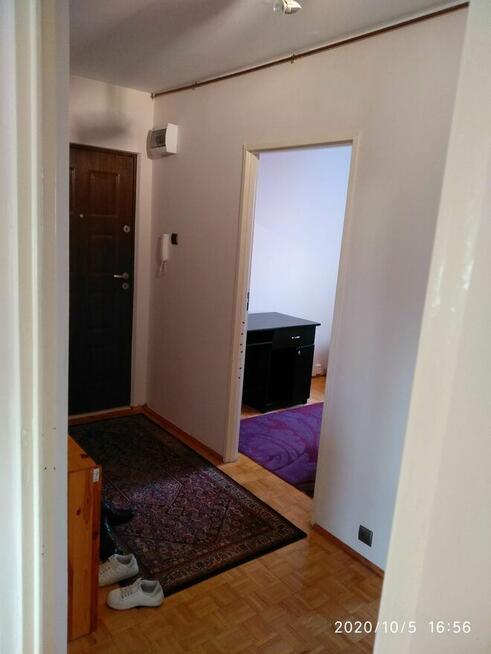 Pokój 12m do wynajęcia w mieszkaniu 3-pokojowym Czuby