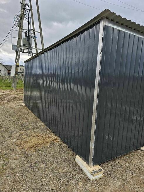 Garaż blaszany 3x5 czarny jednospadowy brama pion