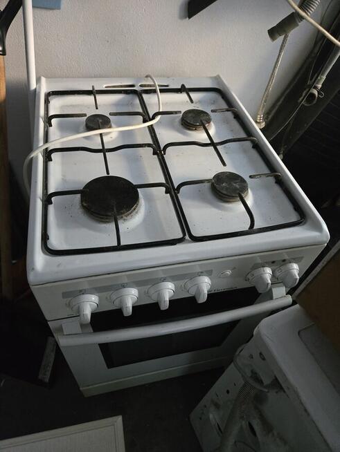 Kuchenka gazowoelektryczna elektrolux