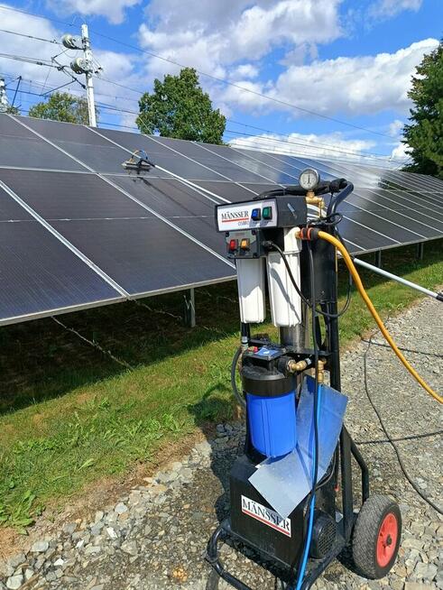 Mycie i pielęgnacja elewacji, paneli PV, okien i innych