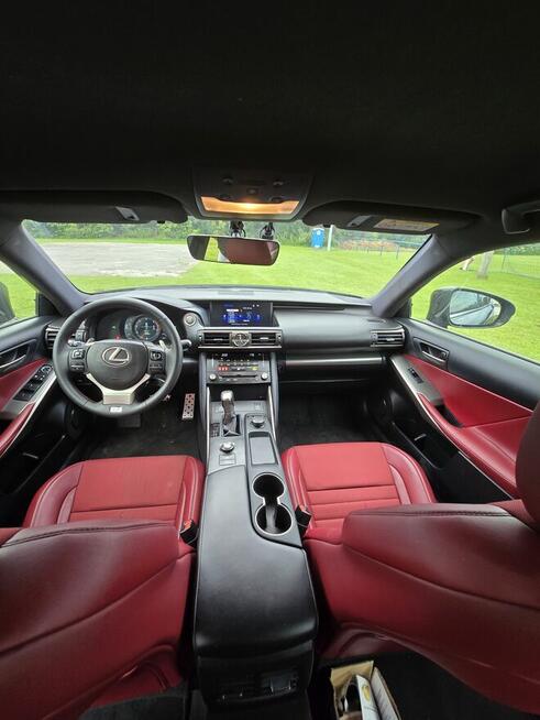 Lexus IS 300 f-sport