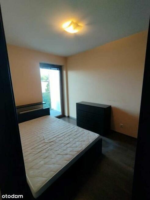 Dwupokojowe mieszkanie z balkonem i garażem