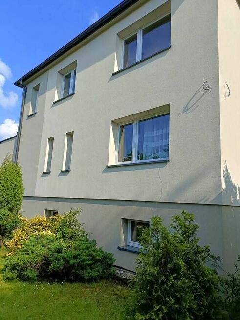 Mycie i pielęgnacja elewacji, paneli PV, okien i innych