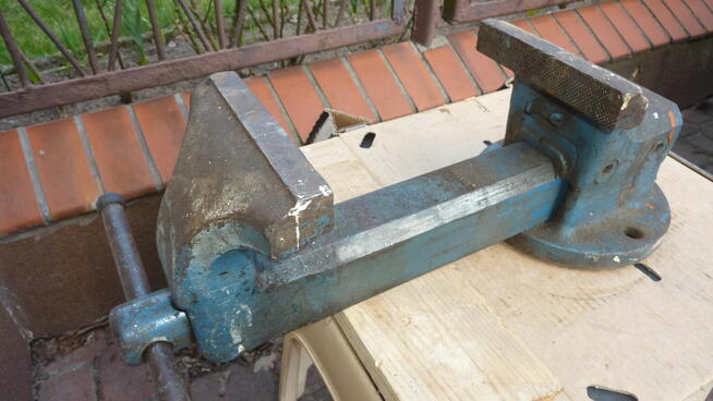 Niemieckie imadło ślusarskie, stalowe, kute MATADOR.Waga 20 kg