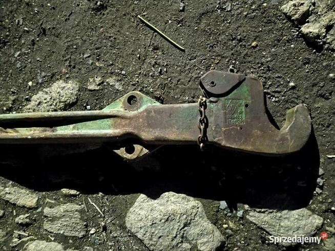 John Deere 4840 itp, ramię dolne podnośnika R66594