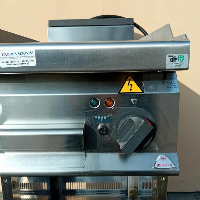 Grill elektryczny gładki 36/24/1