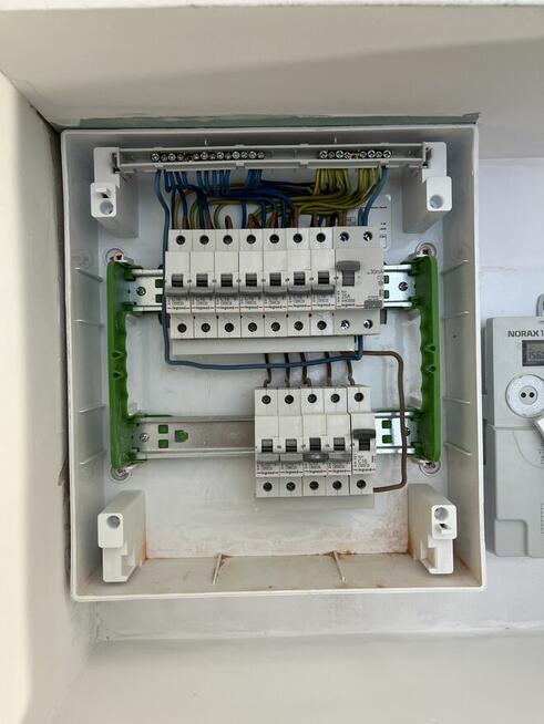 Elektryk instalacje elektryczne Łomianki, Czosnów i okolice