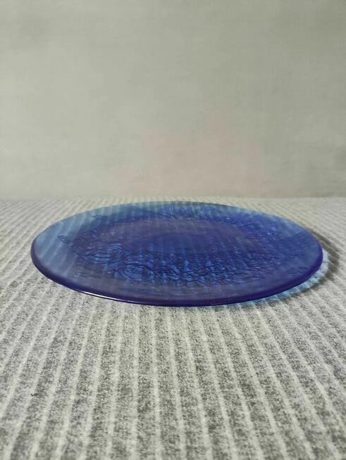 Szklana Patera niebieska szkło prasowana talerz ozdobna