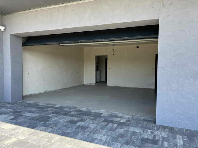 Nowoczesny dom w ciszy część mieszkalna 142mkw/ działka 827