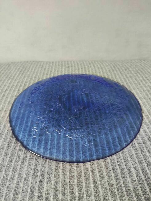 Szklana Patera niebieska szkło prasowana talerz ozdobna