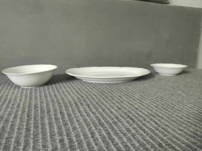 Talerz biały Półmisek Porcelana Wawel Wałbrzych miska
