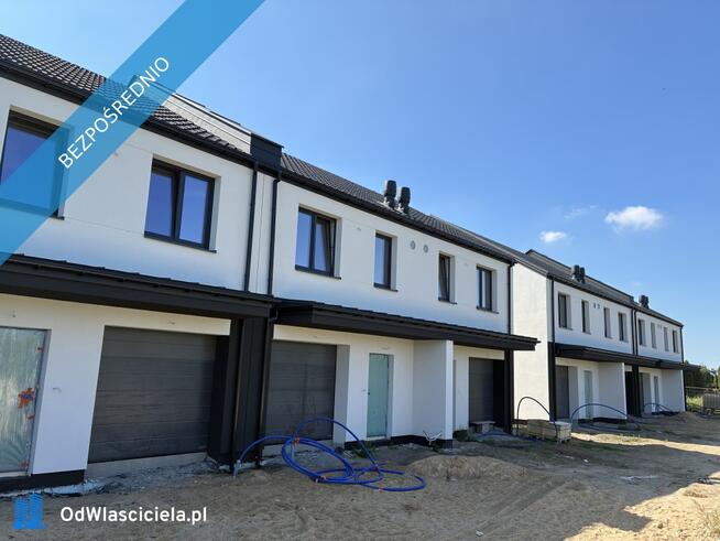 Przestronny segment z ogródkiem i garażem w znakomitej lokalizacji