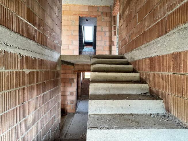 Komfotowy dom, 2 pełne kondygnacje, 5 sypialni