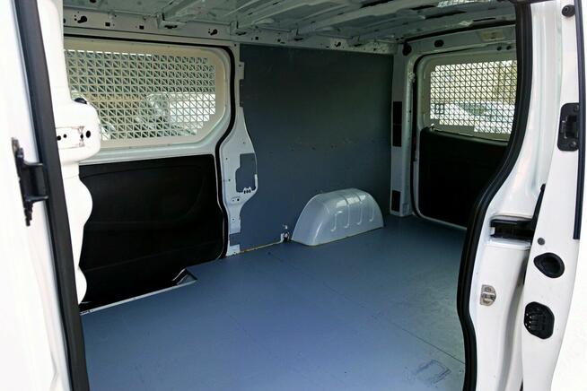 Opel Vivaro Fv 23%*L2H1 Long - 2x boczne drzwi *BiTurbo 1.6DCI 145KM* 42 500 netto