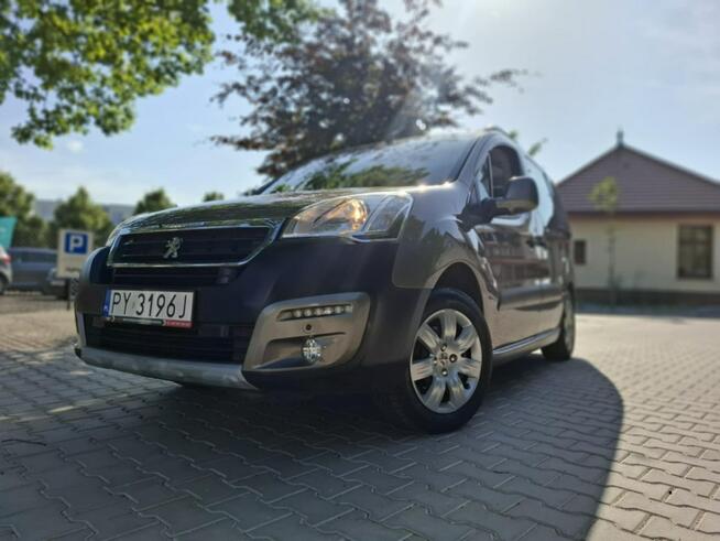 Peugeot Partner Tepee 1.2 Outdoor - Benzyna - Ręczna - 110 hp -