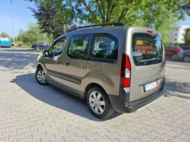 Peugeot Partner Tepee 1.2 Outdoor - Benzyna - Ręczna - 110 hp -