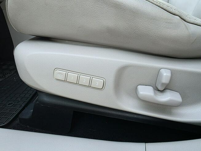 Mazda CX-7 Bezwypadkowy 4x4 kamera *xenon* skóry *zarejestrowana* po serwisie