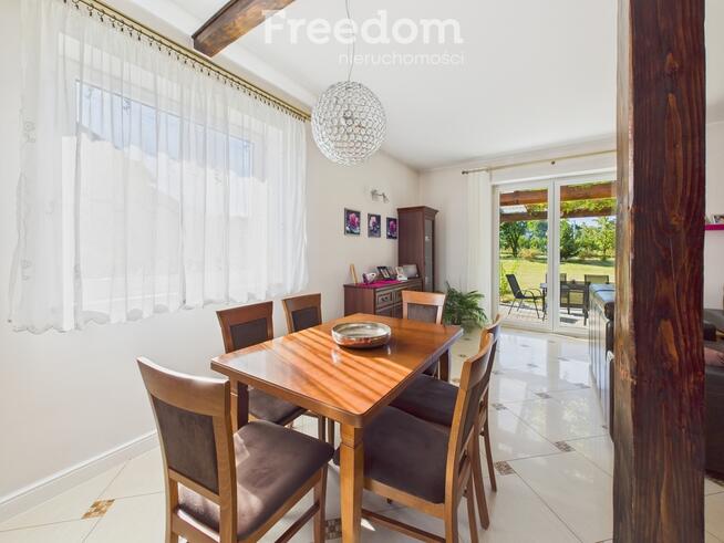 Urokliwy dom w pięknej lokalizacji