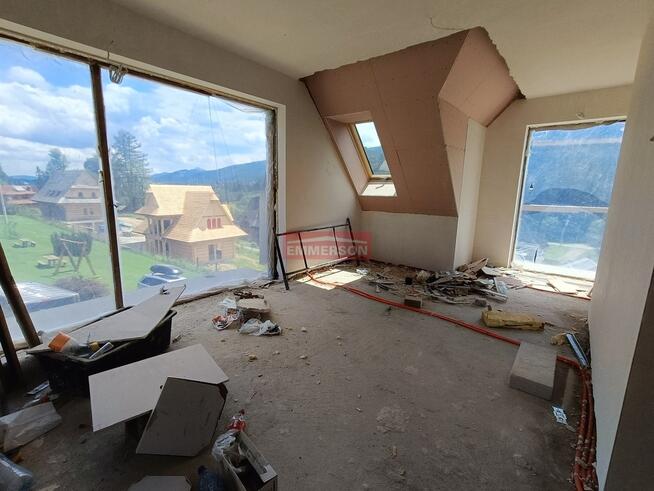 Widok 2pk+ taras ogród grzany basen sauna jacuzzi