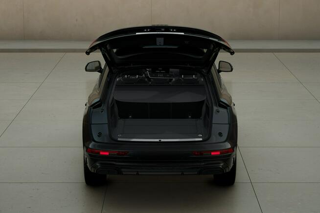 Audi Q5 Pneumatyka_MatrixLED_Alcantara_Asystenci_B&O_Kamera_Virtual_Ambiente_