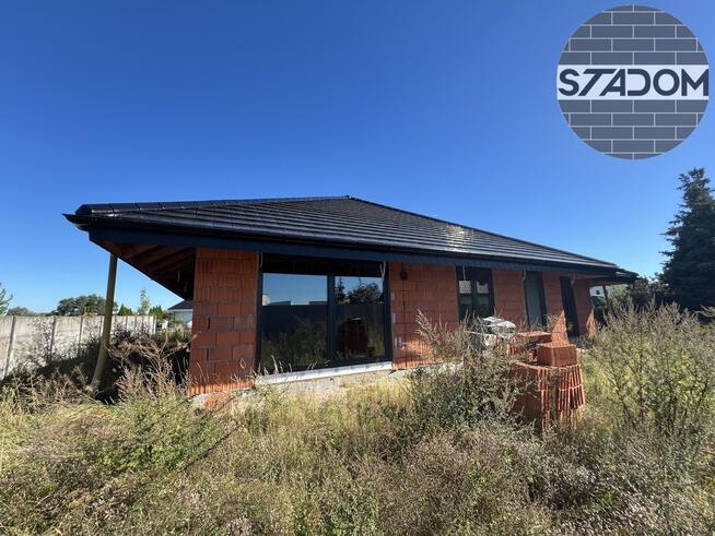 Na sprzedaż dom jednorodzinny z garażem – Łaszczyn