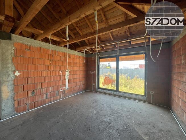 Na sprzedaż dom jednorodzinny z garażem – Łaszczyn