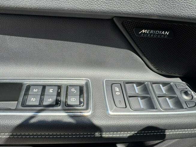 Jaguar XF Dociągi drzwi / Kamera cofania / Panorama / Asystent pasa / FV marża