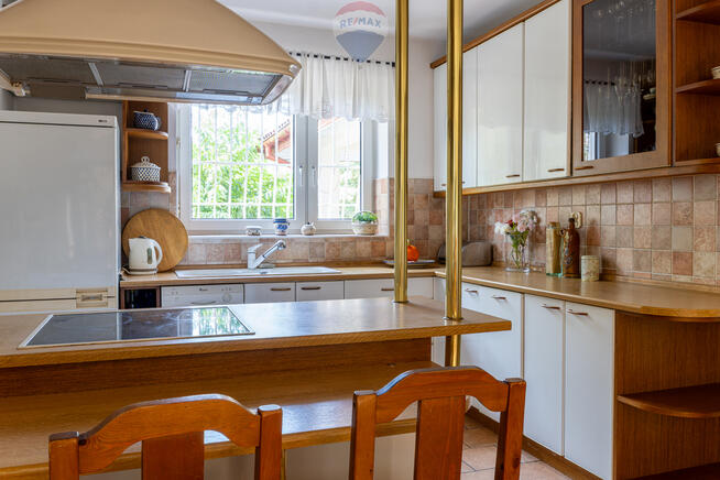 Dom z dużą działką w urokliwym Józefowie