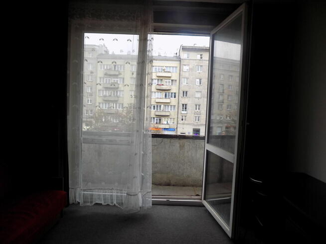 Stara Ochota, ul. Grójecka, przy ul. Wawelskiej, duży balkon