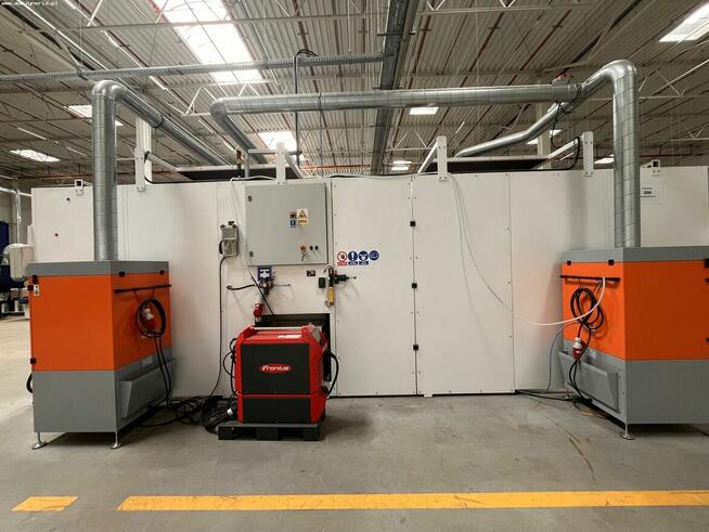 Zrobotyzowana cela spawalnicza KAWASAKI BA006L-A