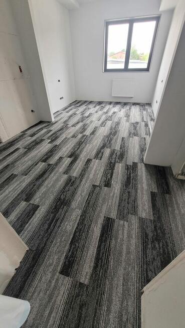 Podłogi, panele, wykładziny dywanowe, płytki, ściany