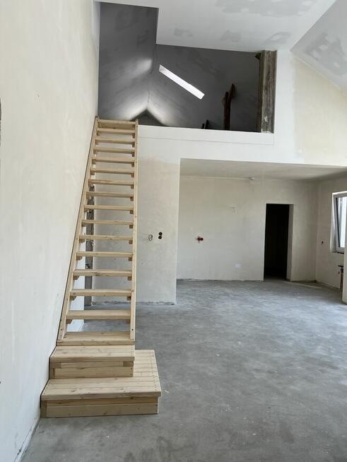 Nowoczesny dom w ciszy część mieszkalna 142mkw/ działka 827