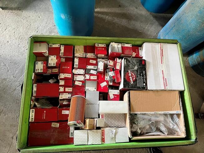 Syndyk sprzeda - części i akcesoria rolnicze - 80%