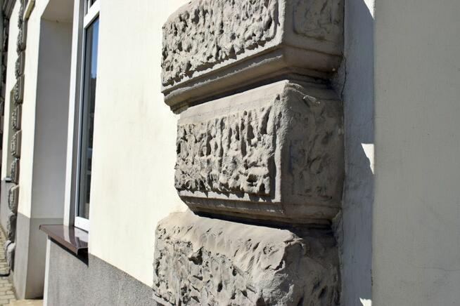 Duży dom w Bieczu 196 m kw koło rynku do remontu