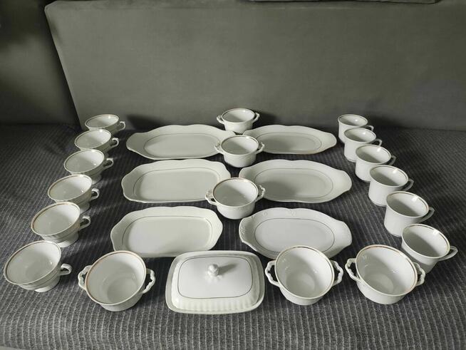 Zastawa Stołowa Filizanki Talerz Chodzież Serwis z porcelany